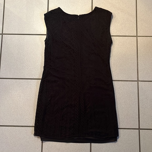 Le Chateau Dress Size Large - Picture 2 of 5